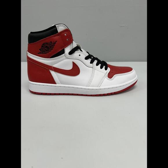 Nike Air Jordan 1 Retro High OG Red/White Sneakers